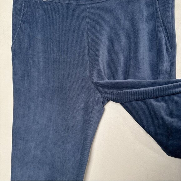 L.L.Bean Womens XL Petite Perfect Fit Knit Cords Straight-Leg Navy Color - Picture 8 of 14